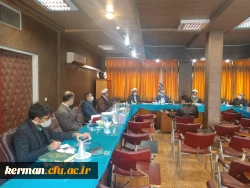 نشست مشترک کمیته علمی ، پژوهشی بنیاد مکتب حاج قاسم سلیمانی با شورای پژوهشی دانشگاه فرهنگیان کرمان 4