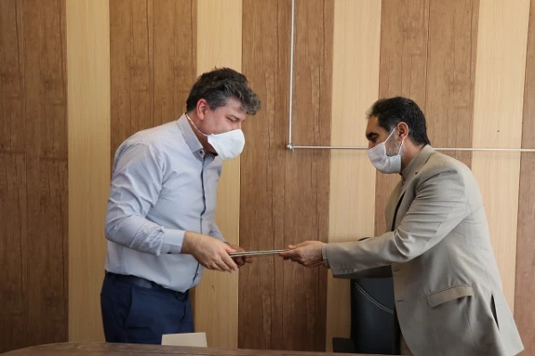 تجلیل از همکاران حوزه مالی دانشگاه فرهنگیان کرمان به مناسبت گرامیداشت هفته حسابداری 9