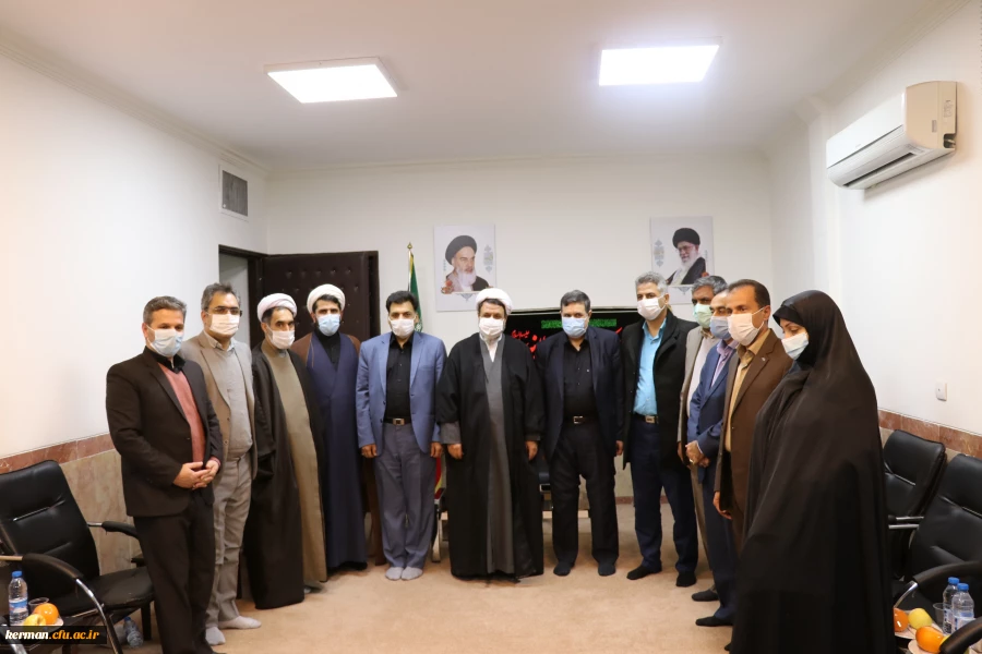 استان کرمان مرکز فرهنگی جبهه مقاومت است و سرچشمه ترویج مکتب شهید سلیمانی در این استان است. 5