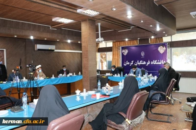 رئیس دانشگاه فرهنگیان کشور

وظیفه داریم مکتب حاج قاسم را در تعلیم و تربیت زنده نگه داریم