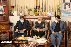 دیدار رئیس دانشگاه فرهنگیان کشور با خانواده شهید محسن برهانی 7