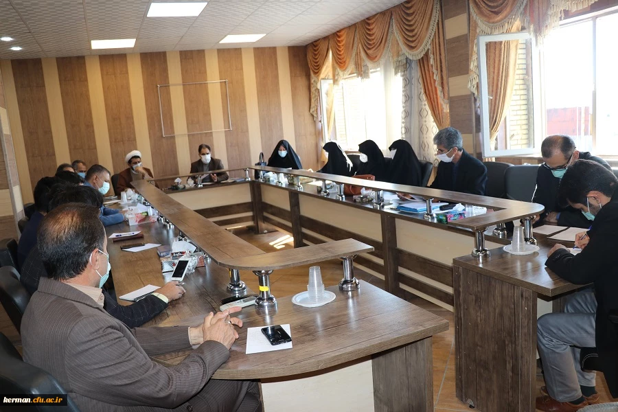 فعالیت های فرهنگی دانشگاه از اهمیت ویژه ای برخوردار میباشد 3