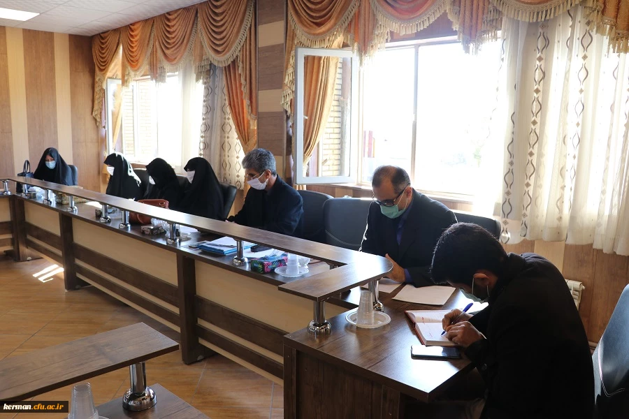 فعالیت های فرهنگی دانشگاه از اهمیت ویژه ای برخوردار میباشد 4