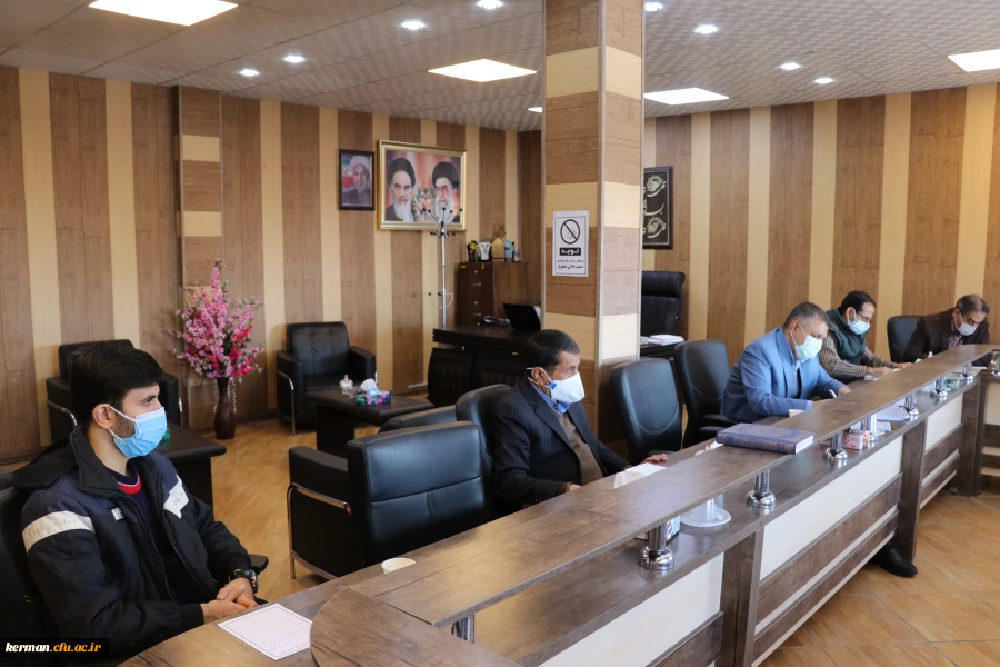 دکتر توان درشورای دانشجویی دانشگاه فرهنگیان کرمان گفت:اخلاص است که به کارها ارزش می دهد 5