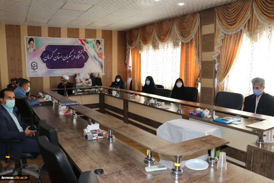 دکتر توان از آمادگی کامل دانشگاه فرهنگیان کرمان برای پذیرش واسکان دانشجو یان درصورت رفع محدودیتهای کرونایی خبر داد 6