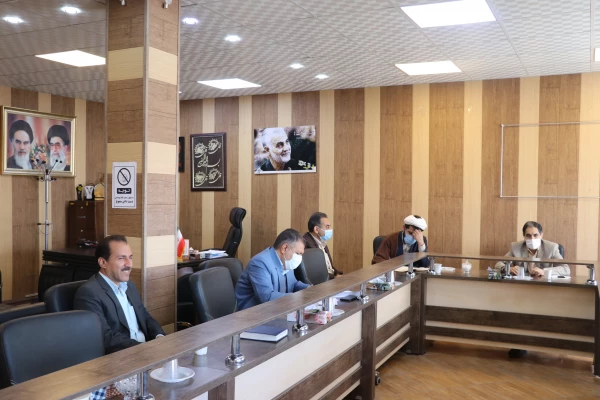 حضور در گلزار شهدای شهر کرمان وتجدید میثاق با آرمانهای امام راحل و شهدای عظیم الشان آغازبرنامه های گرامیداشت ایام الله دهه فجر دردانشگاه فرهنگیان کرمان 3