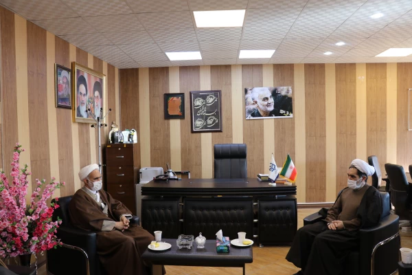 دیدار رئیس دانشگاه فرهنگیان استان با مدیر حوزه های علمیه کرمان 2