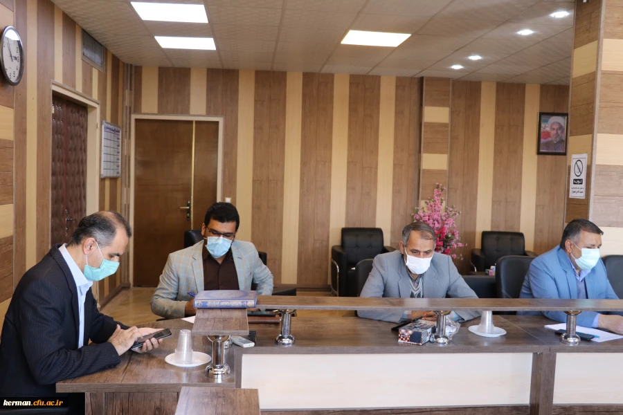 درآستانه سالگرد پیروزی شکوهمند انقلاب اسلامی ،شورای بسیج اساتید دانشگاه فرهنگیان کرمان برگزار شد 6