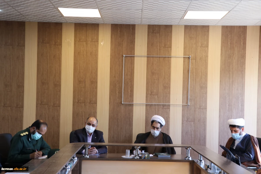 درآستانه سالگرد پیروزی شکوهمند انقلاب اسلامی ،شورای بسیج اساتید دانشگاه فرهنگیان کرمان برگزار شد 7