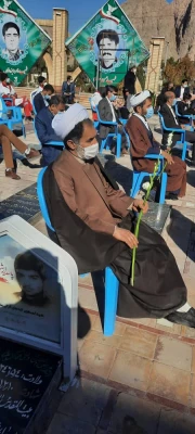 حضور مسئولین دانشگاه فرهنگیان استان کرمان درآیین گرامیداشت سالروز ورود امام خمینی (ره)به میهن از جوارمزار حاج قاسم 2