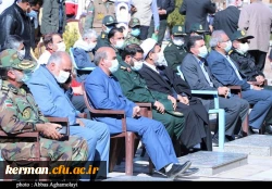 حضور مسئولین دانشگاه فرهنگیان استان کرمان درآیین گرامیداشت سالروز ورود امام خمینی (ره)به میهن از جوارمزار حاج قاسم 2