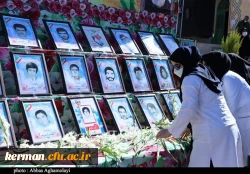 حضور مسئولین دانشگاه فرهنگیان استان کرمان درآیین گرامیداشت سالروز ورود امام خمینی (ره)به میهن از جوارمزار حاج قاسم 2