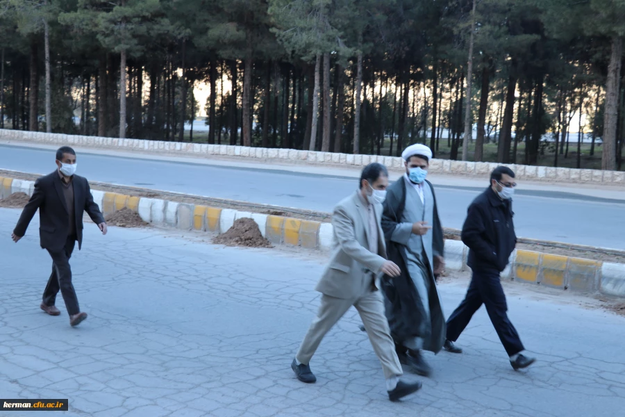 برگزاری مسابقه کوه پیمایی بمناسبت گرامیداشت دهه فجر در دانشگاه فرهنگیان کرمان 5