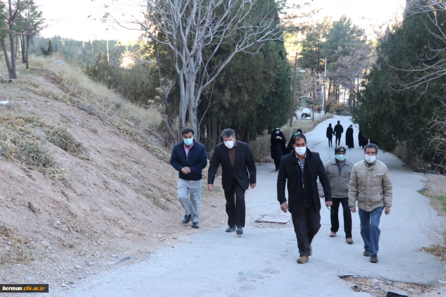 برگزاری مسابقه کوه پیمایی بمناسبت گرامیداشت دهه فجر در دانشگاه فرهنگیان کرمان 6