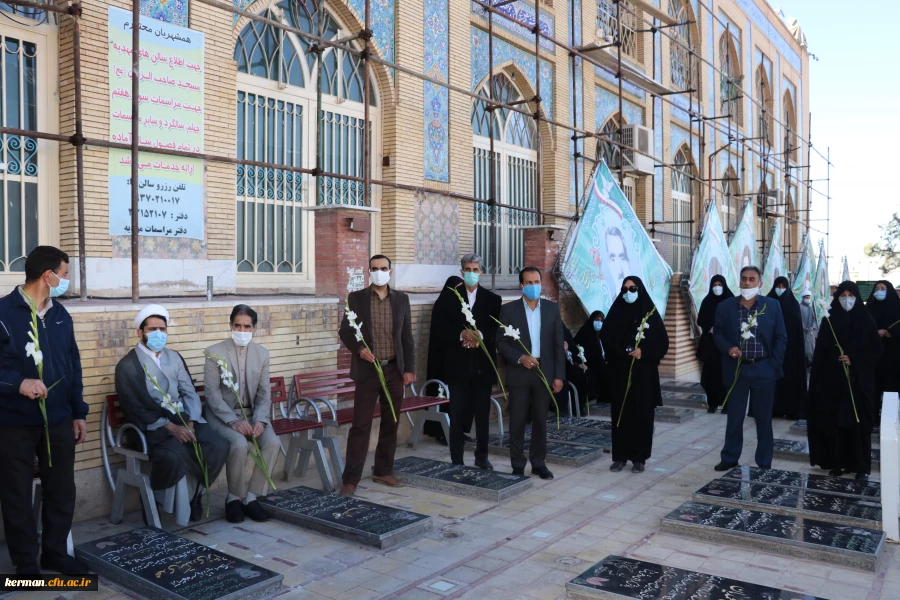 تجدید میثاق دانشگاهیان دانشگاه فرهنگیان کرمان با امام راحل وشهدای عظیم الشان 3