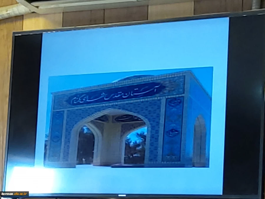 جلسه ستاد شاهد وایثارگر دانشگاه فرهنگیان کرمان با حضور دکتر توان رئیس دانشگاه فرهنگیان استان ، احمدی وعلیزاده نمایندگان اعزامی از سازمان مرکزی دانشگاه ، سرهنگ مهدوی وسایر اعضاء بمنظور بررسی عملکرد وپیشرفت کار پروژه یادمان شهدای گمنام برگزار شد 8