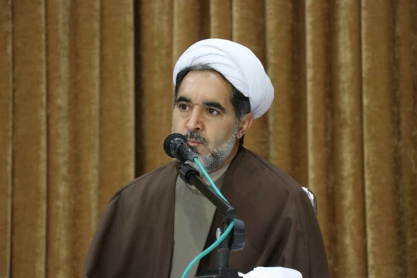  اطلاعیه
رئیس دانشگاه فرهنگیان استان کرمان 
تدوین نظام نامه فرهنگی برای دانشجو معلمان، آن هارا با منش معلمی بیشتر آشنا  می کند. 2