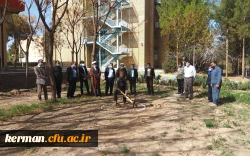 کلنگ زنی پارک مطالعه پردیس خواجه نصیر الدین طوسی دانشگاه فرهنگیان کرمان 3