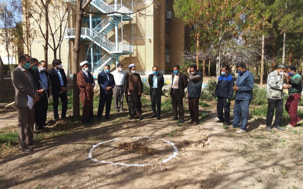 کلنگ زنی پارک مطالعه پردیس خواجه نصیر الدین طوسی دانشگاه فرهنگیان کرمان 2