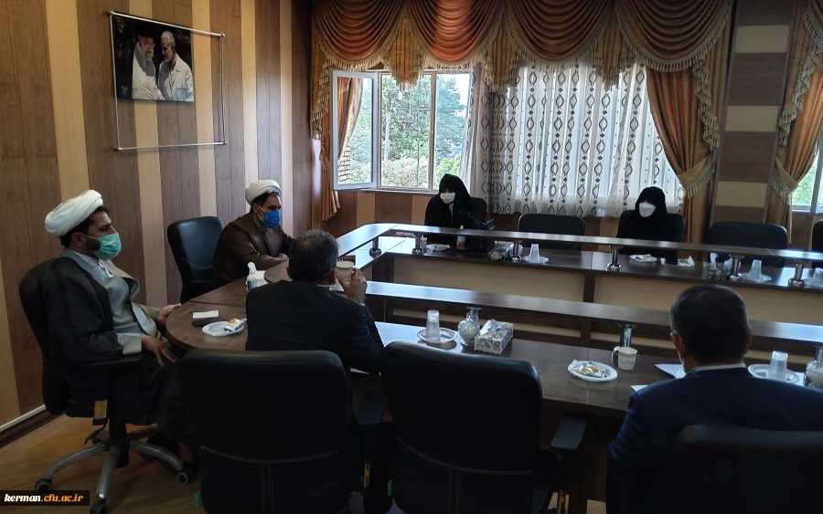 اولین جلسه شورای اداری دانشگاه فرهنگیان کرمان درسال 1400 2