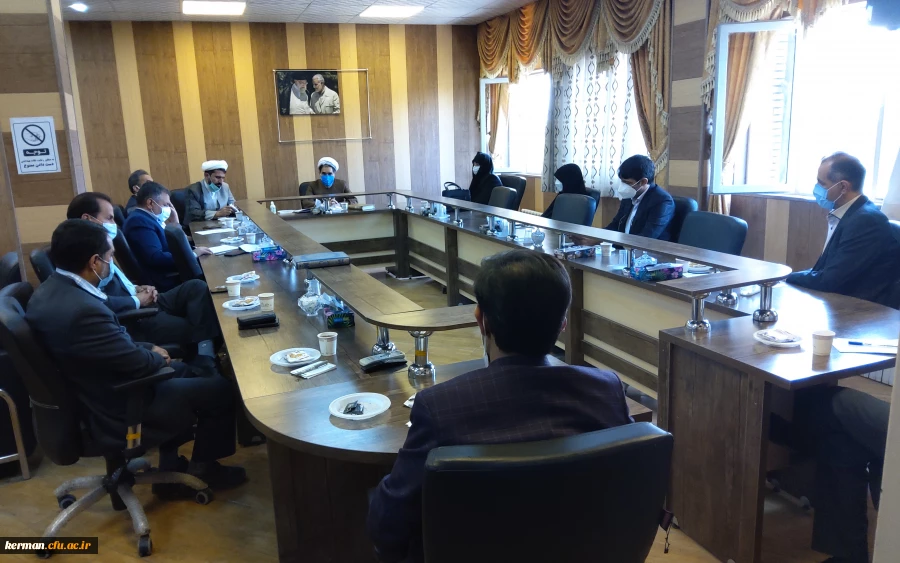 اولین جلسه شورای اداری دانشگاه فرهنگیان کرمان درسال 1400 4