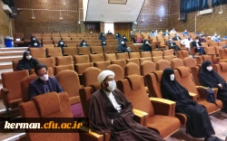 تربیت معلم شایسته مهمترین وظیفه دانشگاه فرهنگیان در راستای منویات مقام معظم رهبری در سال 1400 است . 8