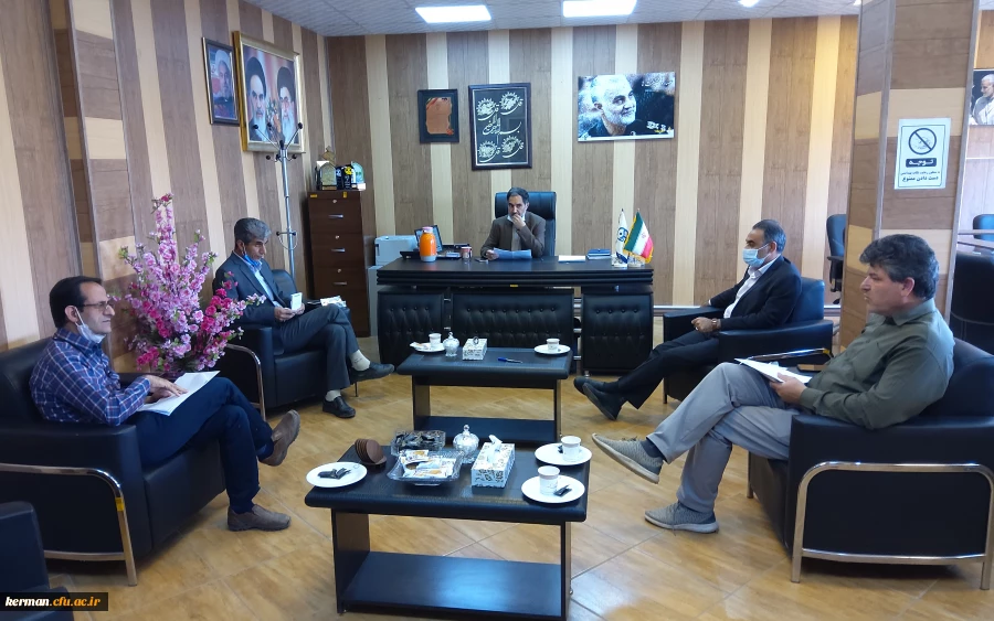  برگزاری اولین جلسه کمیته عمرانی دانشگاه فرهنگیان کرمان درسال۱۴۰۰ 3