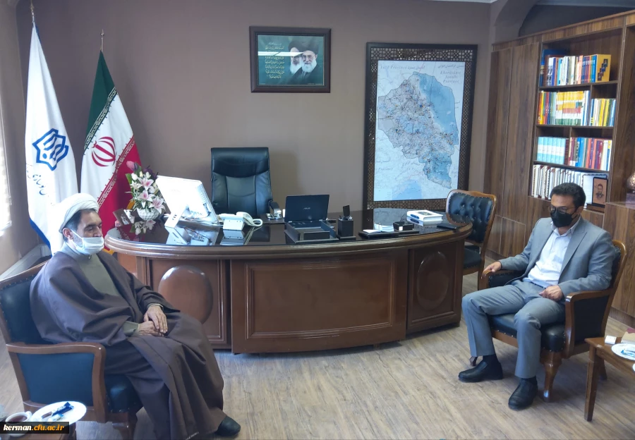 دکتر توان
 استفاده از تجربه و ظرفیت مجمع خیرین مدرسه ساز می تواند در شکل گیری مجمع خیرین دانشگاه فرهنگیان کرمان موثر باشد 3