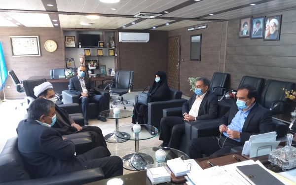 دیدار نوروزی رئیس دانشگاه فرهنگیان کرمان با مدیرکل آموزش و پرورش استان 3