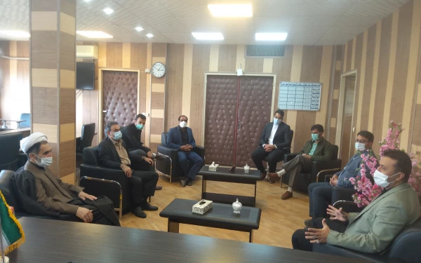 دیدار مسئول بسیج دانشجویی استان با رئیس دانشگاه فرهنگیان کرمان به مناسبت گرامیداشت هفته معلم  3
