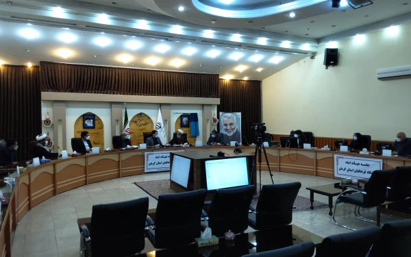 استاندار کرمان،توجه به دانشگاه فرهنگیان رالازم دانست و استفاده از ظرفیت مجمع خیرین درراستای توسعه برنامه های دانشگاه فرهنگیان راموردتاکید قرار داد 2