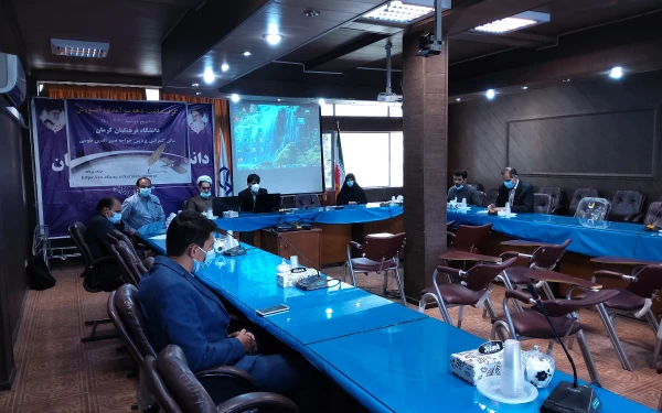 دانشگاه فرهنگیان کرمان برگزار کرد 
مراسم گرامیداشت دهه سرآمدی آموزش 10