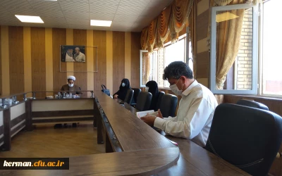 کمیته عمرانی دانشگاه فرهنگیان کرمان به منظور بررسی پروژه یادمان شهدای گمنام دانشگاه تشکیل جلسه  داد