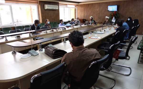 دانشگاه فرهنگیان استان کرمان شصت وسومین شورای اداری رابرگزار کرد 
 2