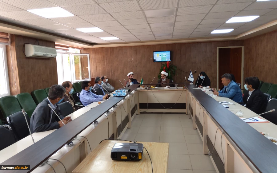 دانشگاه فرهنگیان استان کرمان شصت وسومین شورای اداری رابرگزار کرد 
 3