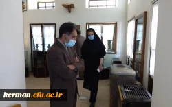 بازدیددکتر توان رئیس دانشگاه فرهنگیان کرمان از موزه نفت سوزها 7