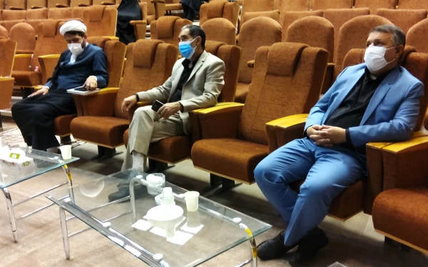 جلسه ارائه گزارش عملکرد یکساله پردیس شهید باهنر دانشگاه فرهنگیان کرمان  7