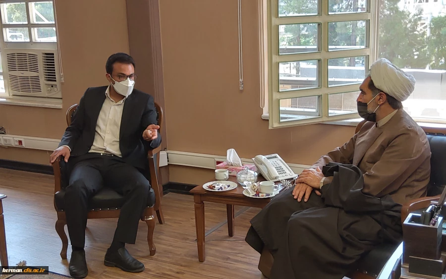 دیداررئیس دانشگاه فرهنگیان کرمان با مدیر کل نوسازی وتجهیز مدارس استان 3