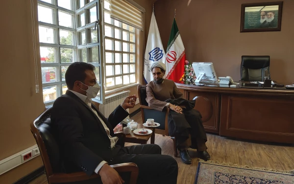 دیداررئیس دانشگاه فرهنگیان کرمان با مدیر کل نوسازی وتجهیز مدارس استان 5