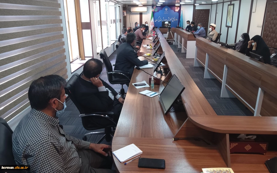 کارگروه اجرایی مصاحبه از معرفی شدگان کنکور سراسری سال۱۴۰۰ جهت ورود به دانشگاه فرهنگیان تشکیل جلسه داد . 7