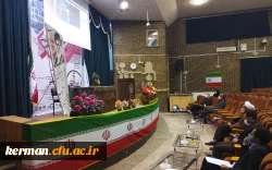 دکتر طاهری نیا معاونت پژوهشی دانشگاه فرهنگیان کشور 
هنرمند سی است که به هنر سخن گفتن واقف باشد،به موقع سخن بگوید و به موقع هم سخن نگوید  4