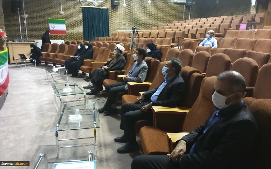 برگزاری همایش علمی آموزه های تربیتی در متون ادبی در پردیس شهید باهنر دانشگاه فرهنگیان کرمان 13