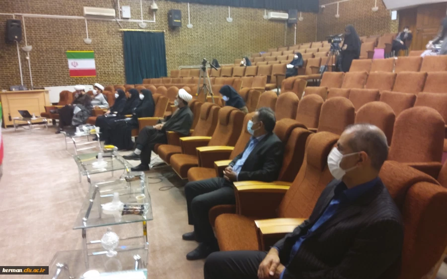 برگزاری همایش علمی آموزه های تربیتی در متون ادبی در پردیس شهید باهنر دانشگاه فرهنگیان کرمان 8