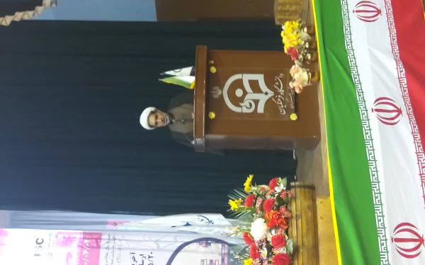 برگزاری همایش علمی آموزه های تربیتی در متون ادبی در پردیس شهید باهنر دانشگاه فرهنگیان کرمان 10