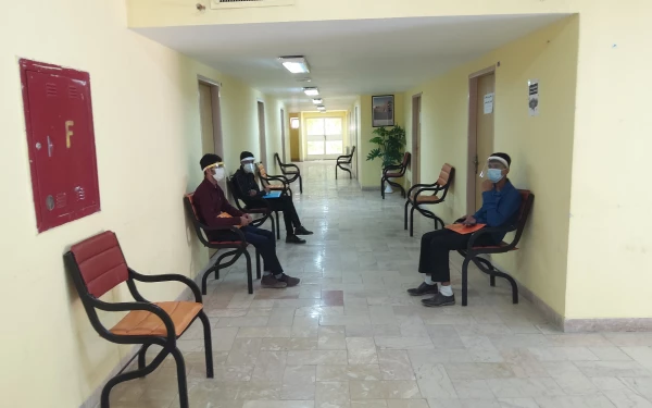 بازدید رئیس دانشگاه فرهنگیان کرمان از فرآیند انجام مصاحبه در پردیس خواجه نصیرالدین طوسی {برادران} 10