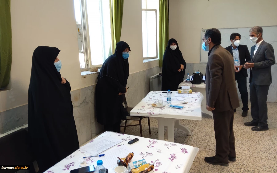 ازدید دکتر توان از مصاحبه معرفی شدگان چند برابر ظرفیت در پردیس شهید باهنردانشگاه فرهنگیان کرمان 4