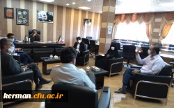 دانشگاه فرهنگیان استان کرمان برگزار کرد
جلسه باز کردن پاکت های مزایده لوازم اسقاطی  3