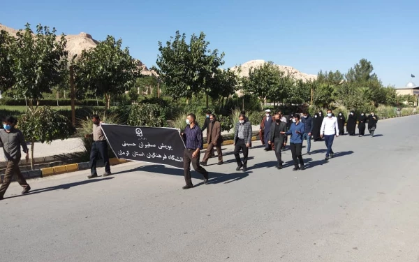 برگزاری مراسم پیاده روی جاماندگان اربعین حسینی در دانشگاه فرهنگیان کرمان 2
