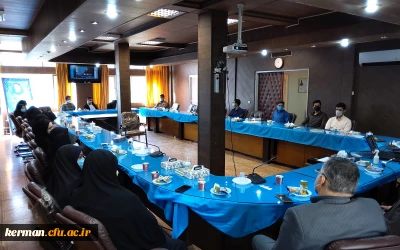 مراسم استقبال از نو دانشجو معلمان در دانشگاه فرهنگیان کرمان برگزار شد 

دکتر توان
 مهمترین رسالت  دانشگاه فرهنگیان انتقال دانش،مهارت آموزی وبحثهای تربیتی واخلاقی میباشد