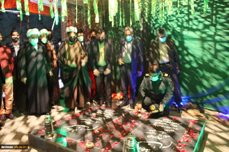 دکتر توان 
یادشهداءباعث میشود تاخودرابه اسلام وانقلاب مدیون بدانیم وباهمان روحیه از آن دفاع کنیم 2